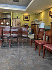 Lin's Bistro