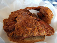 Gus's World Famous Fried Chicken