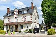 Le Dauphin