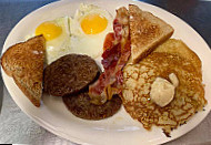 Blackbear Breakfast And Lunch