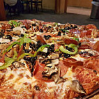 Round Table Pizza