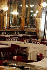 Les Deux Garçons