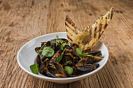 Starbelly Open Kitchen Lounge Calgary