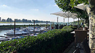 Im Düsseldorfer Yachtclub