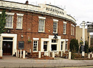 The Berry Pub