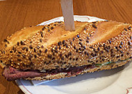 Maron