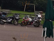 Three Horseshoes