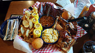 Famous Dave's