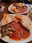 Red Art Cafe