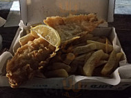 Charmouth Fish And Pizzeria