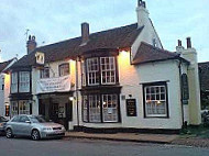 The Queens Head