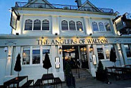 Anglers Walton On Thames