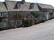 The Golden Heart Inn