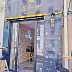 XV Burger