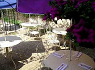 Relais du Chapeau Rouge