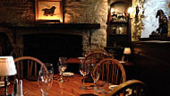 Red Fox Inn & Tavern