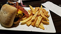 Red Robin Gourmet Burgers And Brews