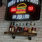 Goog's Pub & Grub