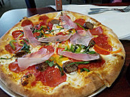 Calabria Brickoven Pizzeria