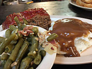 Mom's Family Diner