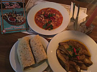 Merle's Roti & Rum