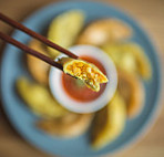 Momos