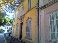 Le Café