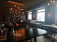 checkin Cafe & Bar