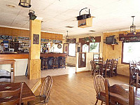Anandas And Pizzeria