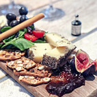 The Brentwood Kitchen