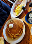 Cracker Barrel Old Country Store