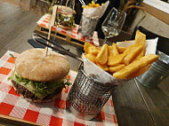 Riff Schnitzel- Burgerhouse
