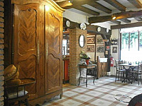 Auberge De L'Etampage