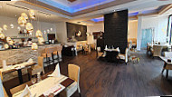 Toni's Ahr La Carte