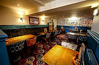 The Ship Inn, Hungry Horse