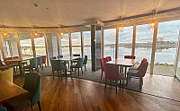 Lakeside Fish And Chips And Takeaway