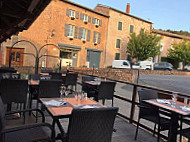 La Marmite De L'echanson