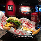 Red Robin Gourmet Burgers