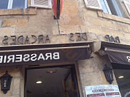 Les Arcades
