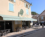 Le Palais Des Glaces