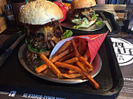 Piwy`s Burger