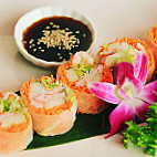 Komoon Thai Sushi Ceviche