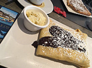 La Crepe Doree