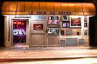 La Main au Panier