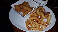 Tu Hwnt I'r Afon Inn