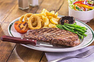 Bell Inn- Hungry Horse