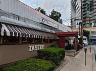 Tastee Diner Of Bethesda