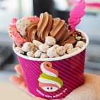 Menchie's Frozen Yogurt