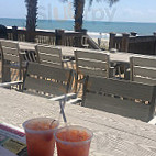 Hurricanes Daiquiri Grill