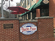 Buck's Pizza